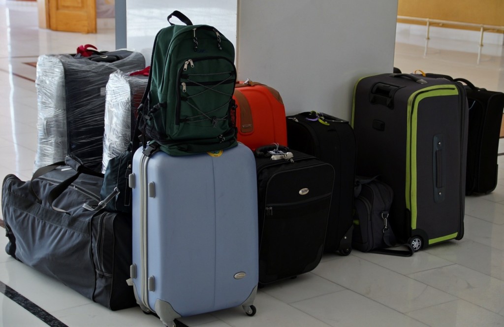 Imagens de malas e mochilas para viagem